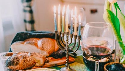 JIUYOU GAMING-世俱杯赛况：巴萨逆境奋战，淘汰欧洲强队，巴萨世俱杯球衣