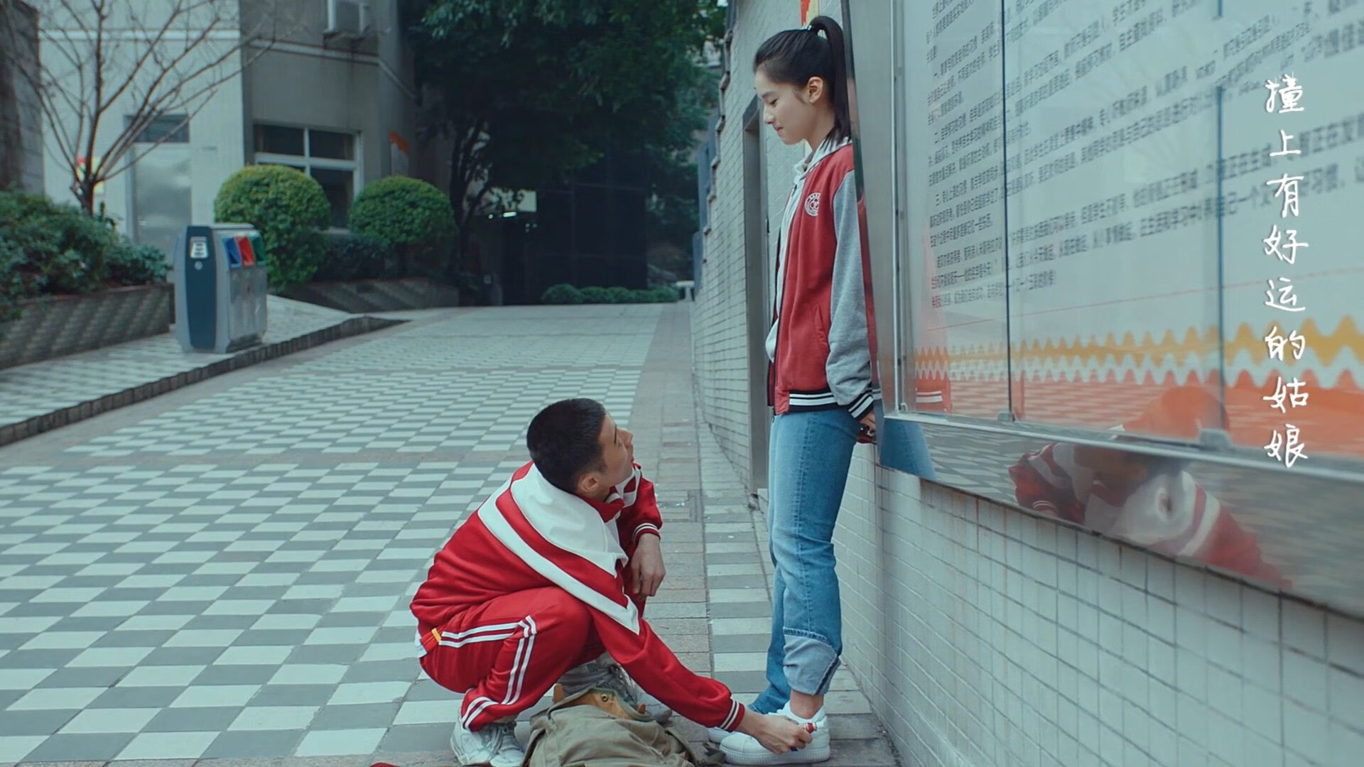 巨星再聚首：多位传奇在季后赛中上演“怀旧盛宴”，精选传奇巨星包名单