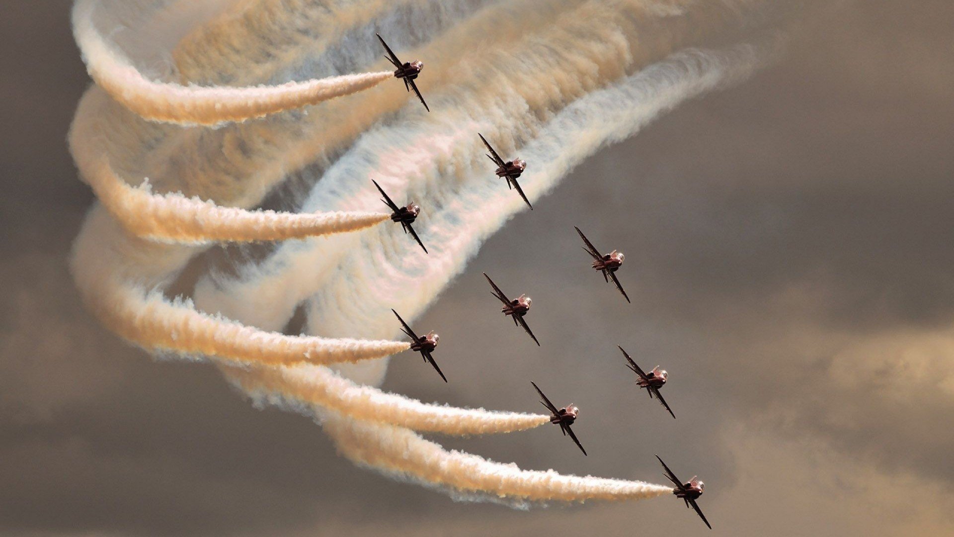 JDG发布“电竞+高校人才共育计划”白皮书