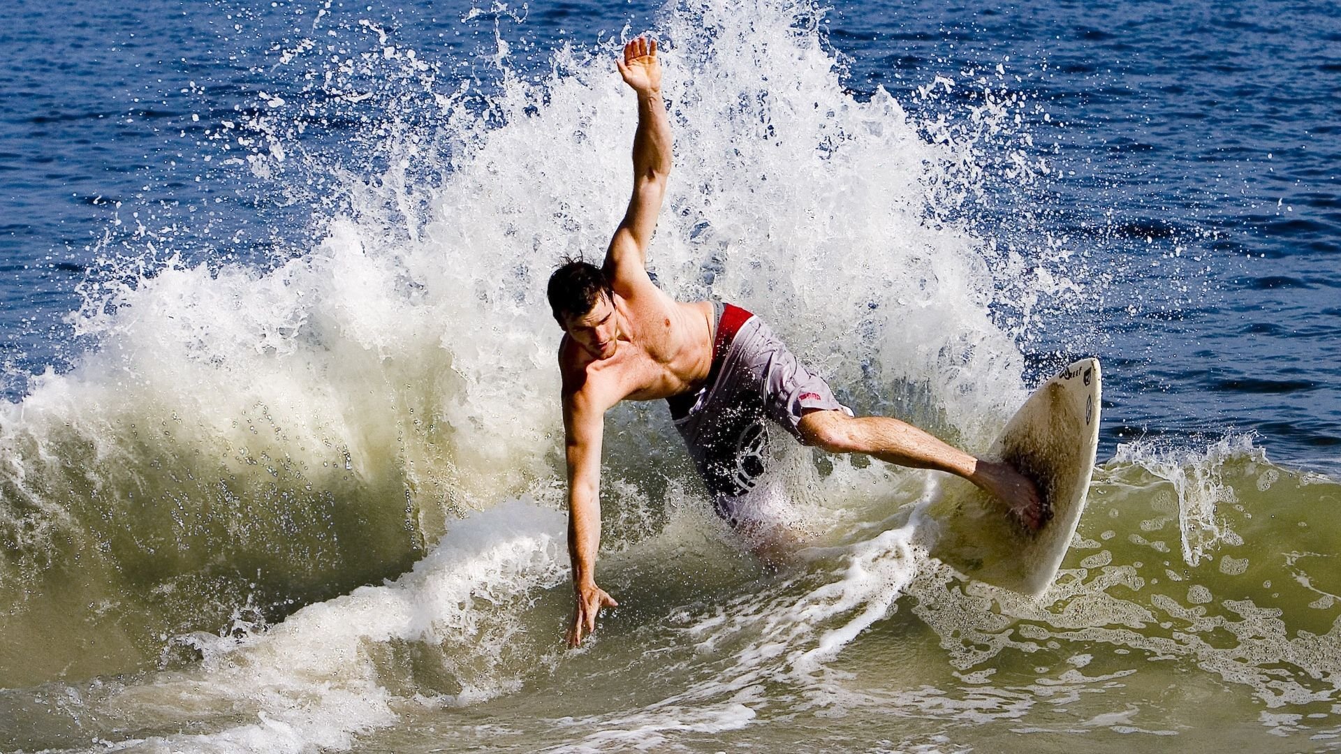 体育新闻中心上线体育内容智能推荐与分析系统，体育新闻网站推荐